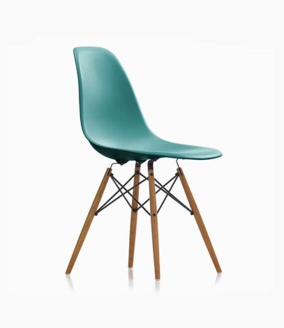 eames-plastic-side-chair-3